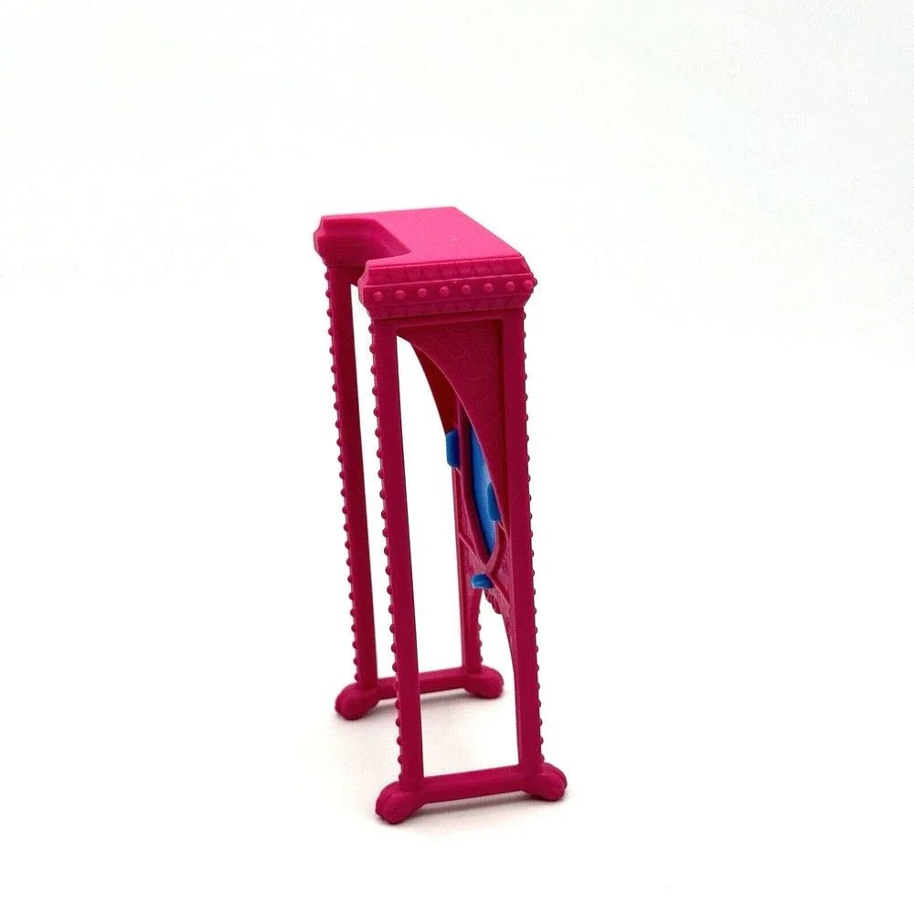 Monster High Deadluxe High School Replacement Furniture Pink Blue‎ Podium